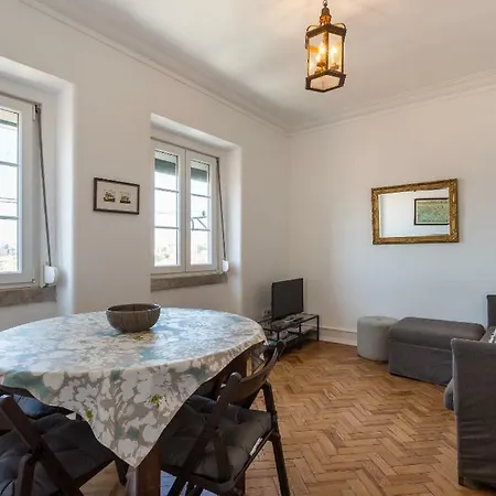 Colina Do Castelo Apartment *